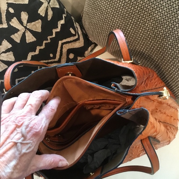 alligator grain cowhide purse. Rich caramel.
Lovely - Picture 7 of 8